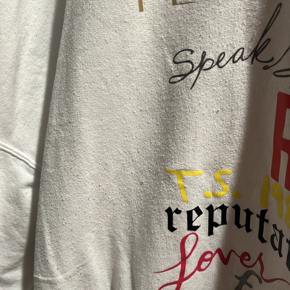 Taylor Swift Crew Neck - Picture 6 of 7